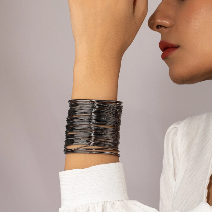 Boho Φαρδιά Gunmetal Χειροπέδα Layered Wires